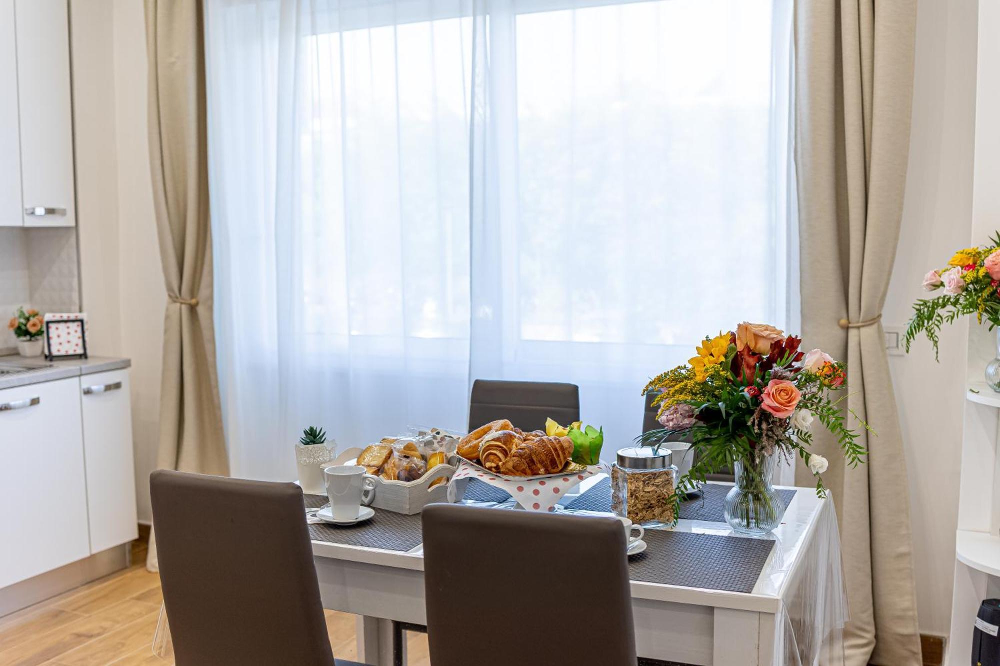 White Gold Bed & Breakfast Naples Exterior photo
